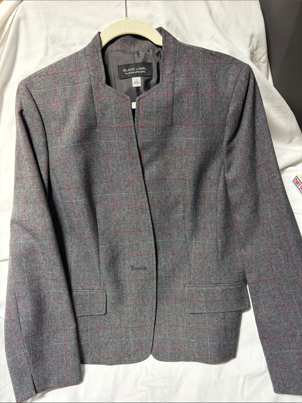 Evan Picone Gray with Red Windowpane Collarless Blazer